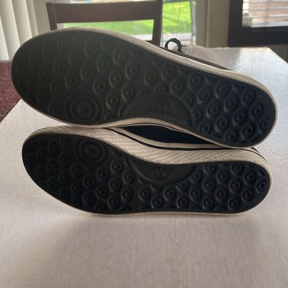 ADIDAS Originals Women’s Hi Top Shoes Size 7 US - Picture 8 of 8